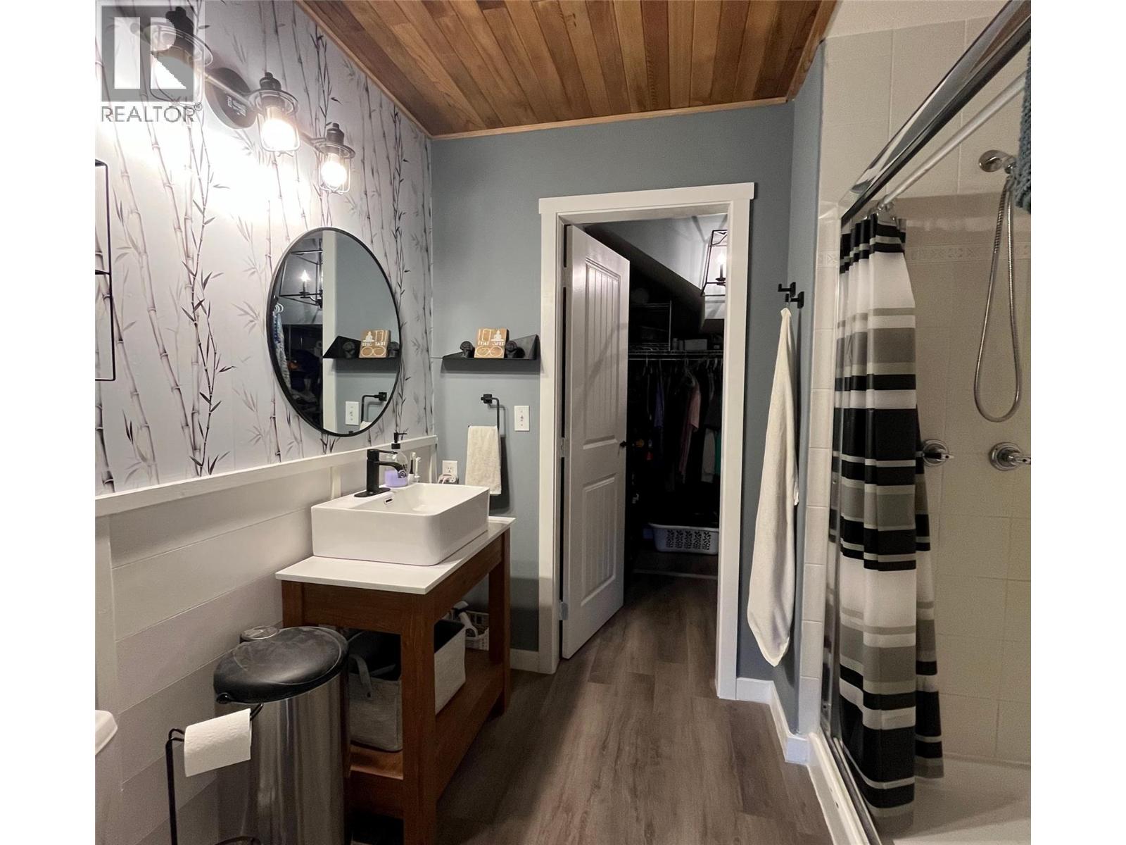 527 Yates Road Unit# 5, Kelowna