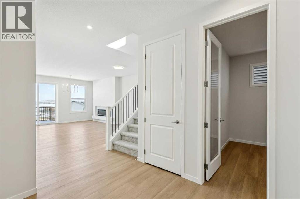 38 Annette Green NW - Image 2