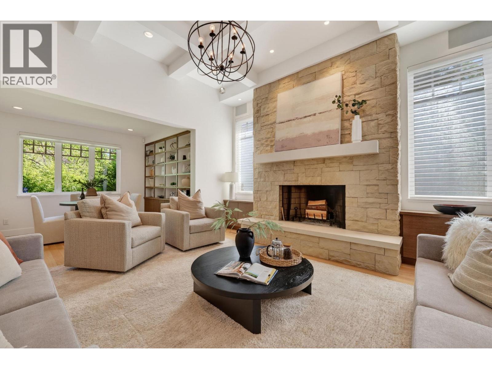  504 Metcalfe Avenue, Kelowna