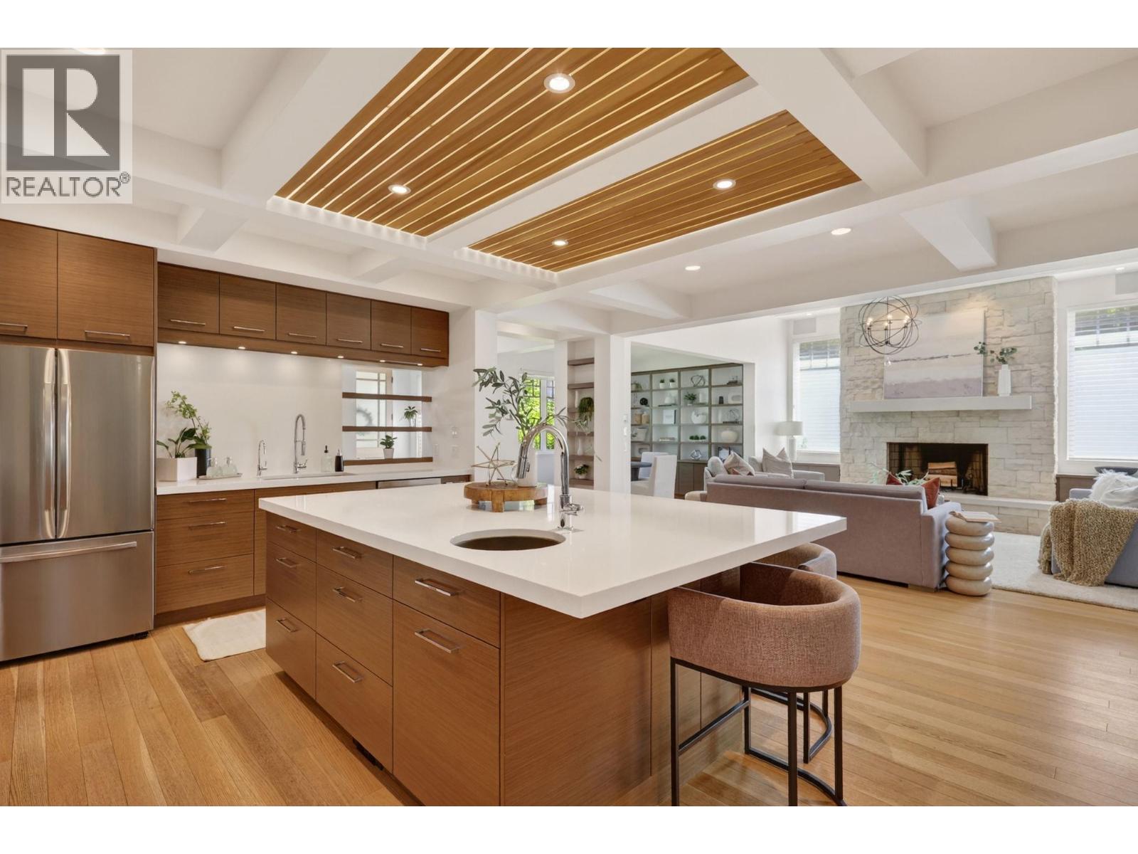  504 Metcalfe Avenue, Kelowna