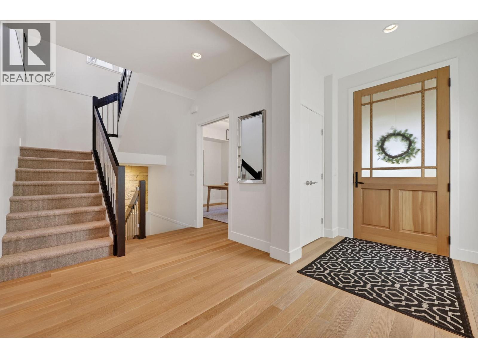  504 Metcalfe Avenue, Kelowna