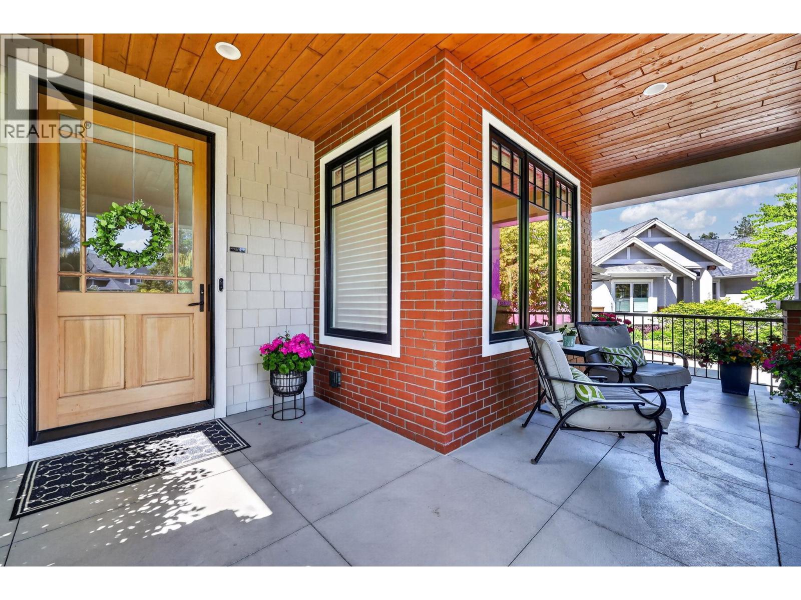  504 Metcalfe Avenue, Kelowna