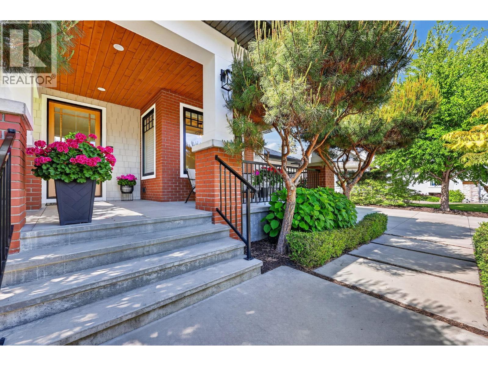  504 Metcalfe Avenue, Kelowna