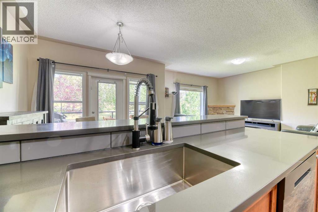 406 Rocky Vista Gardens NW - 12