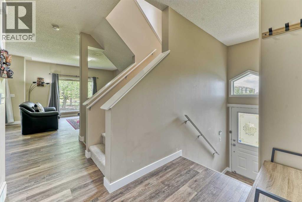 406 Rocky Vista Gardens NW - 6