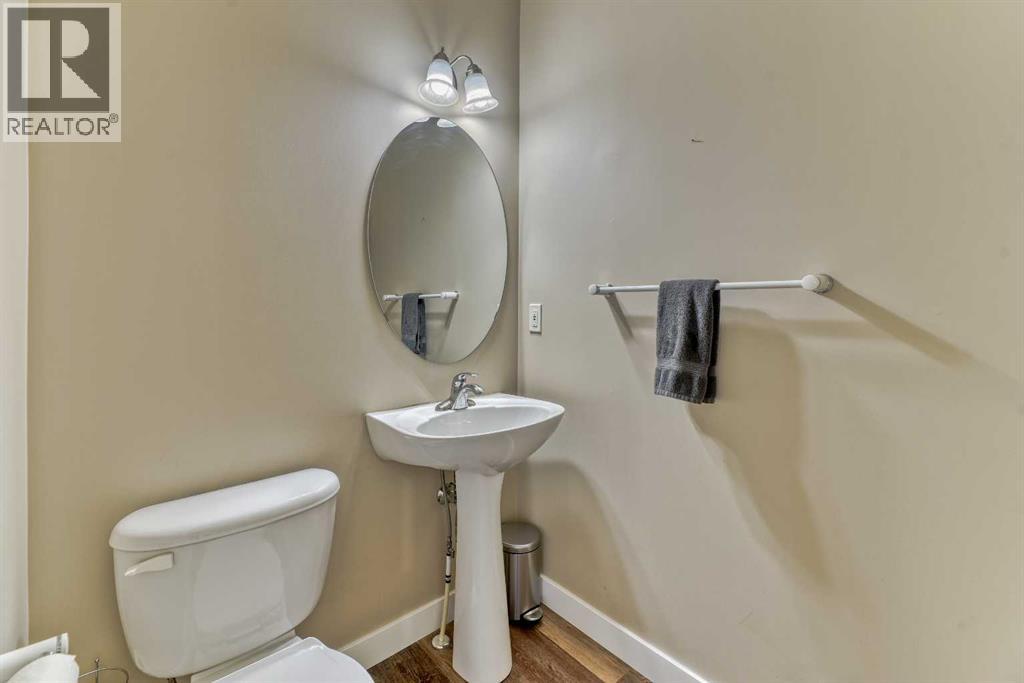 406 Rocky Vista Gardens NW - 17