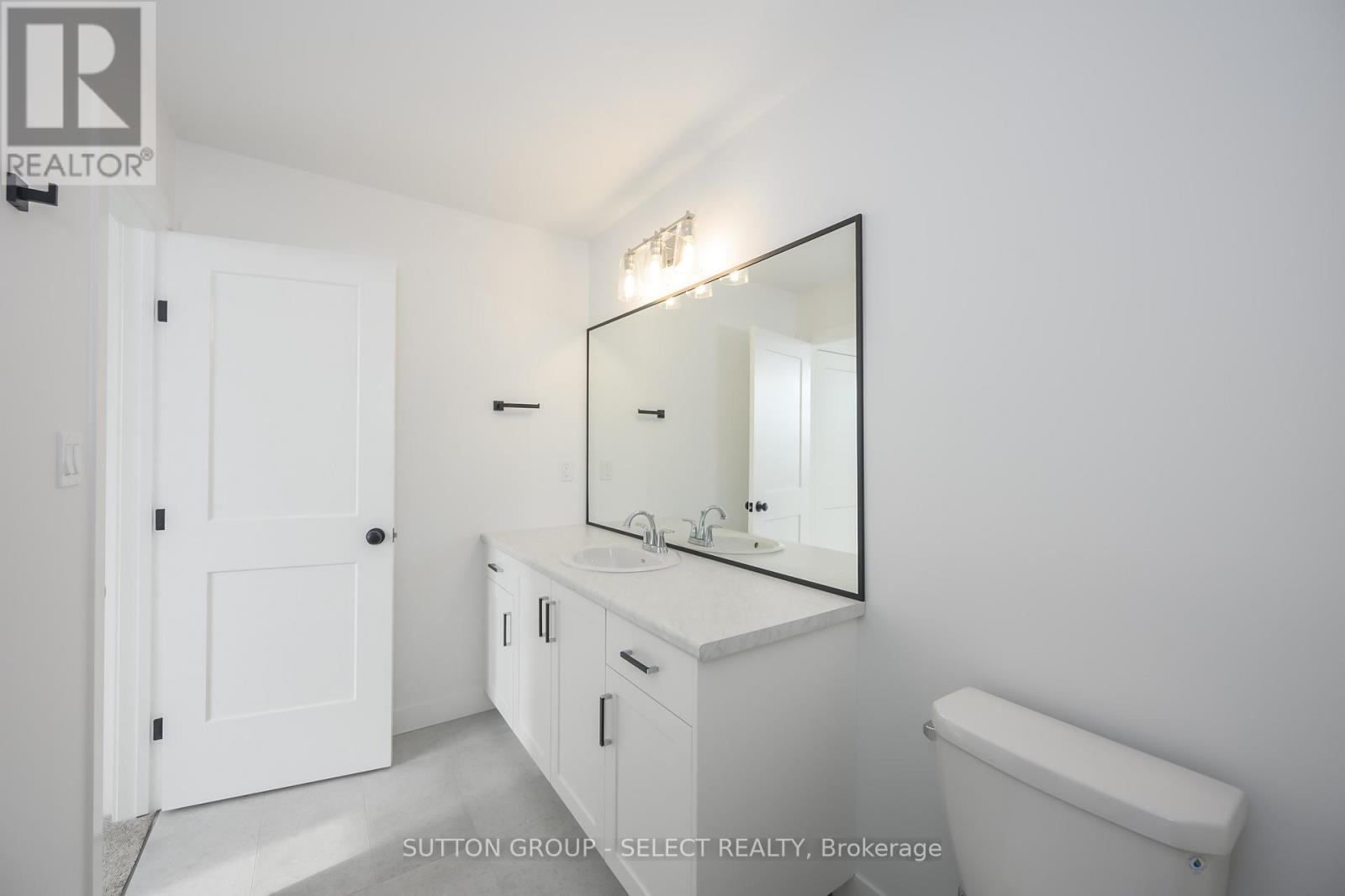 1898 FOUNTAIN GRASS DRIVE - 24