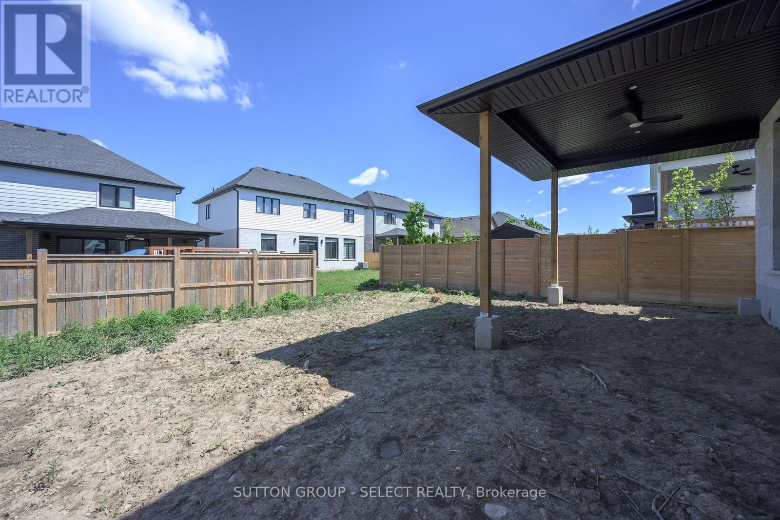 1898 FOUNTAIN GRASS DRIVE - 39