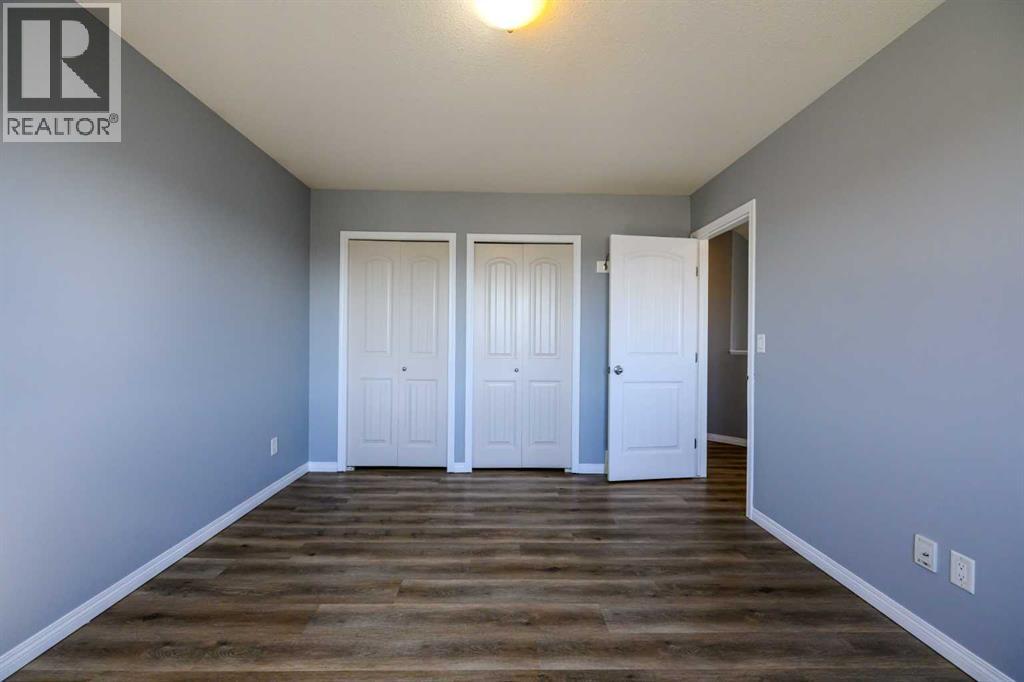 9314 91 Street - 23