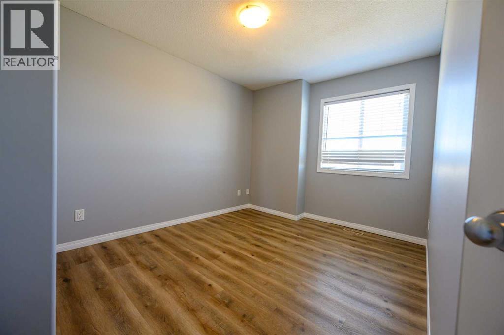 9314 91 Street - 15
