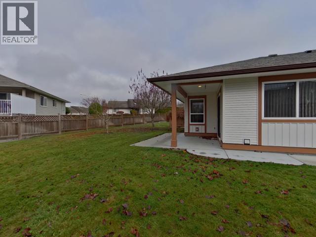 #11 4897 ONTARIO AVE - 28