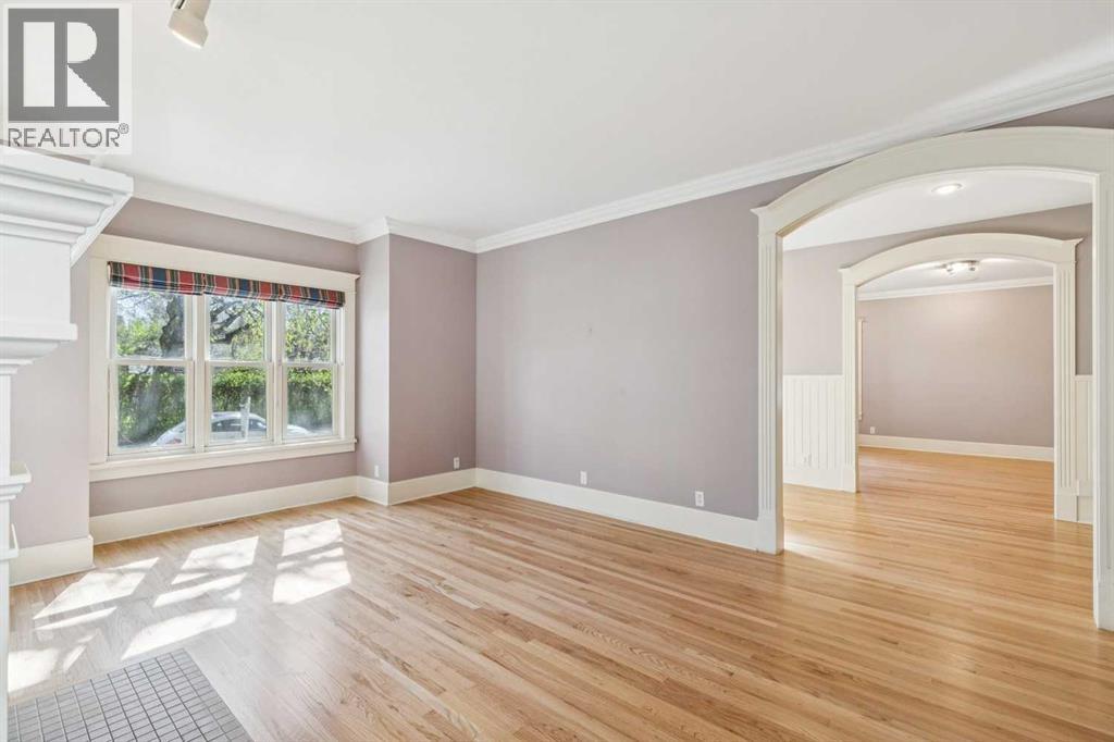 3019 6 Street SW - 6