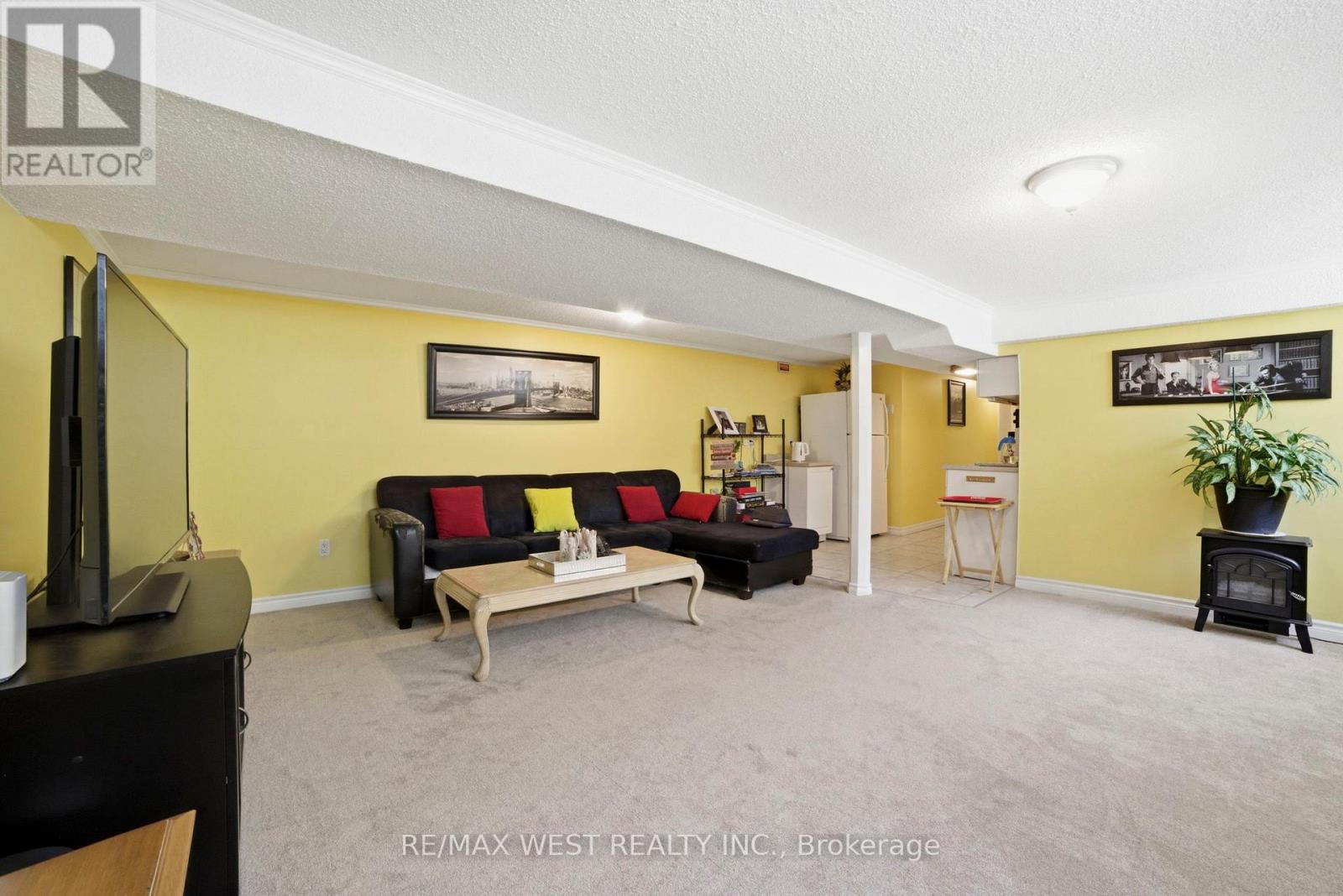 320 PEARL STREET - 21