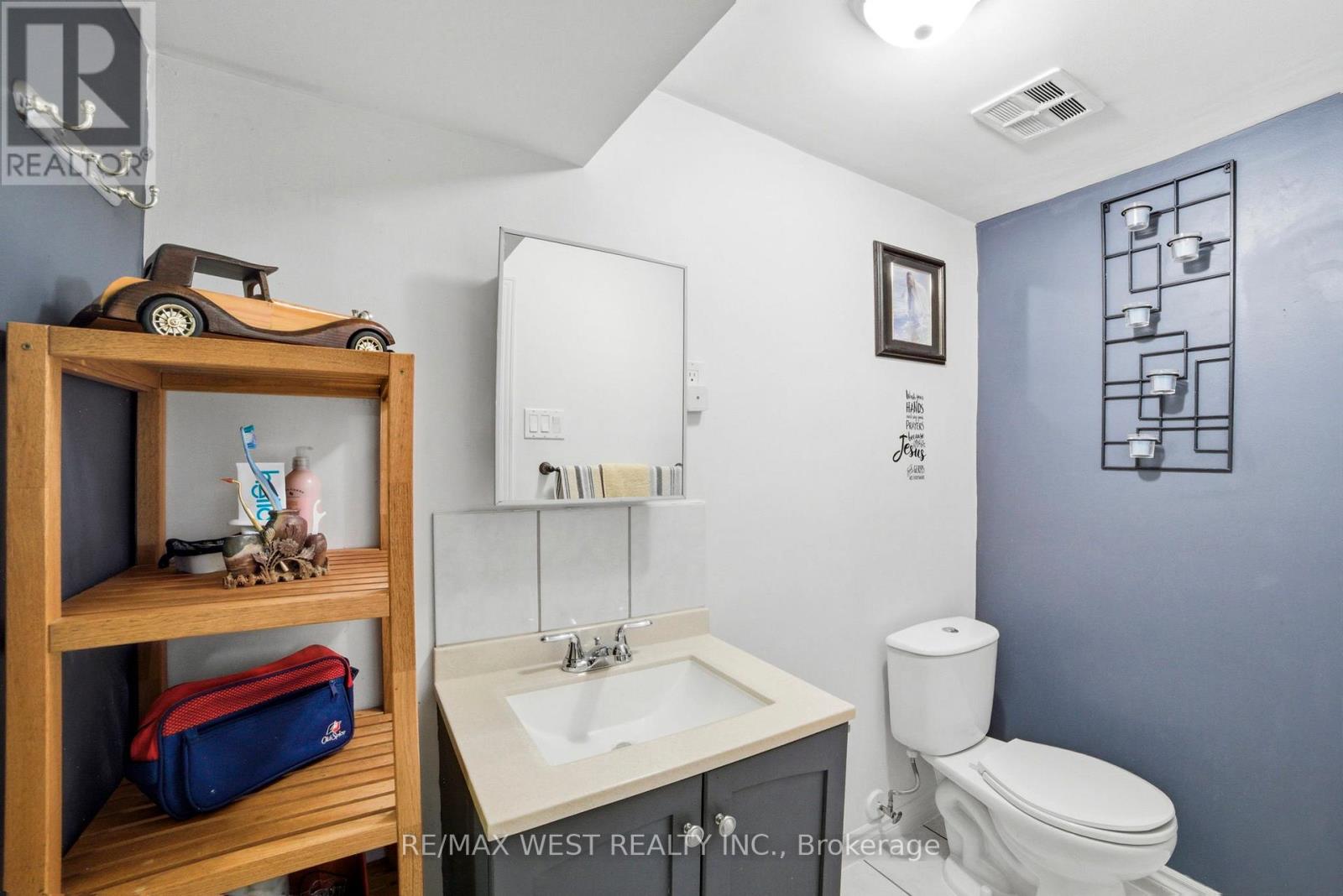 320 PEARL STREET - 25