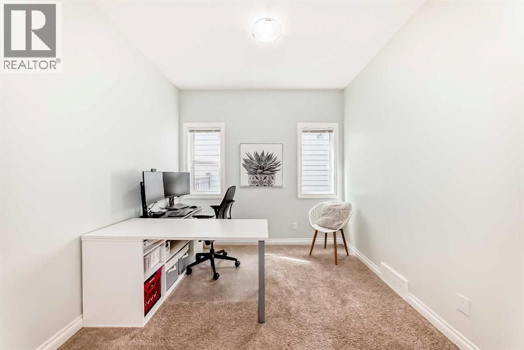 98 Mahogany Way SE - 12