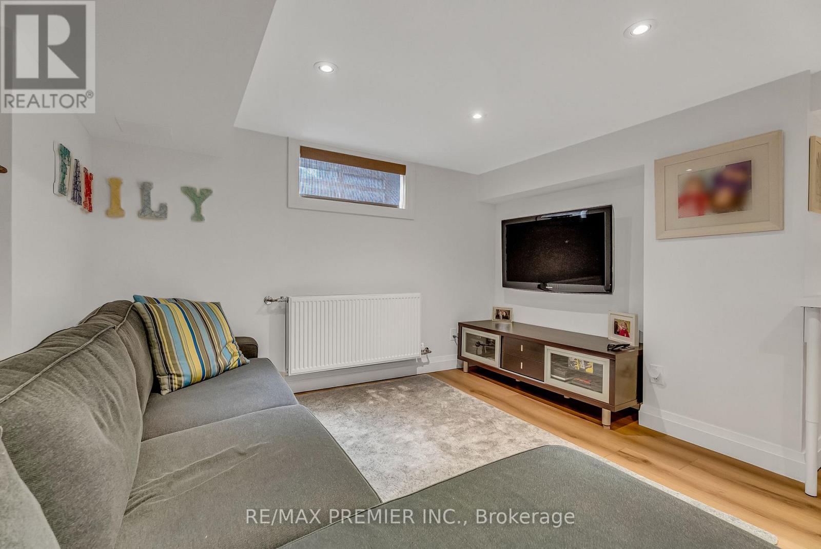 75 RIVERCREST ROAD - 35