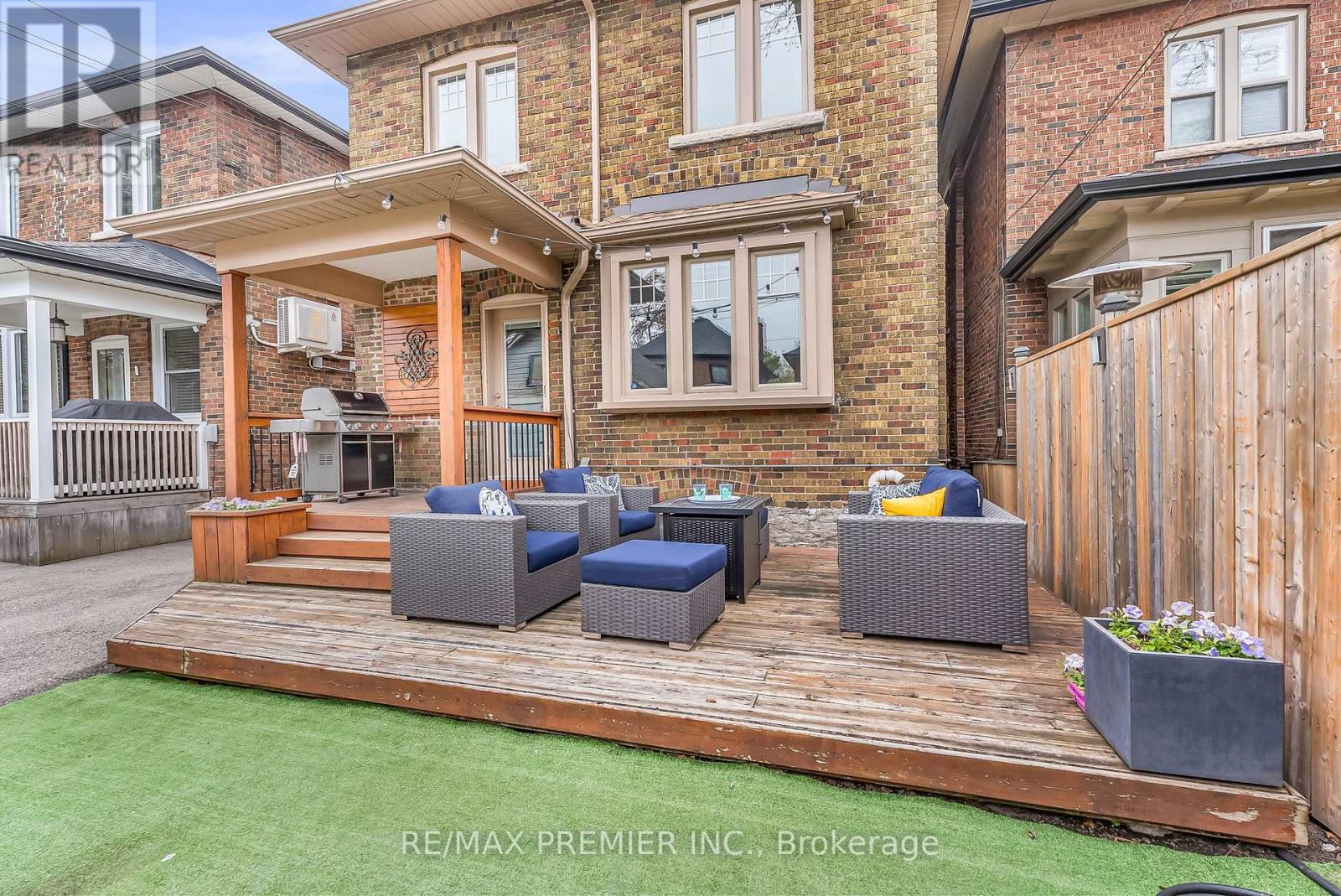 75 RIVERCREST ROAD - 45
