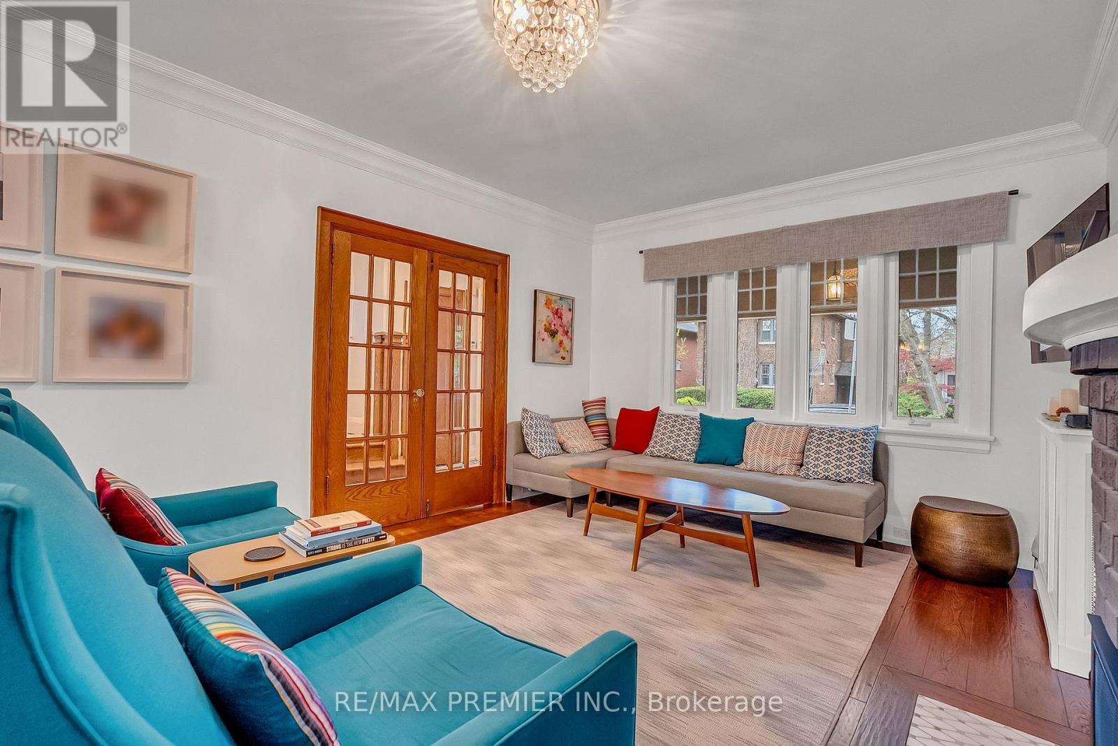 75 RIVERCREST ROAD - 8