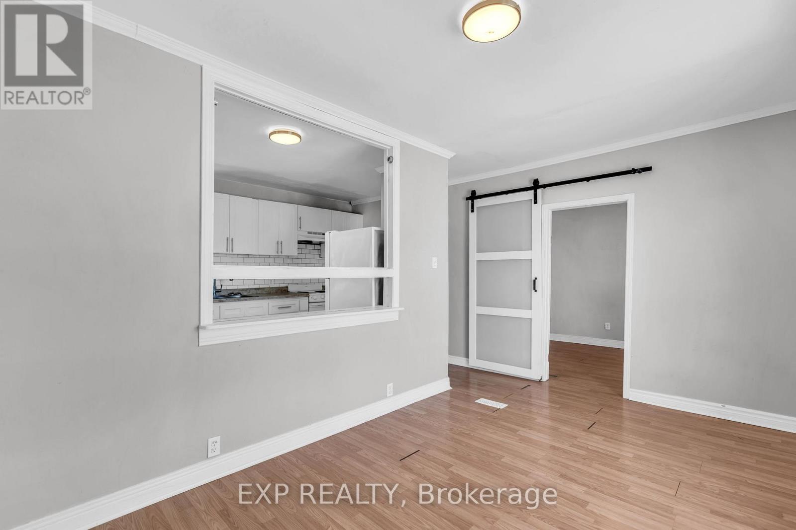 553 QUEBEC STREET - 27