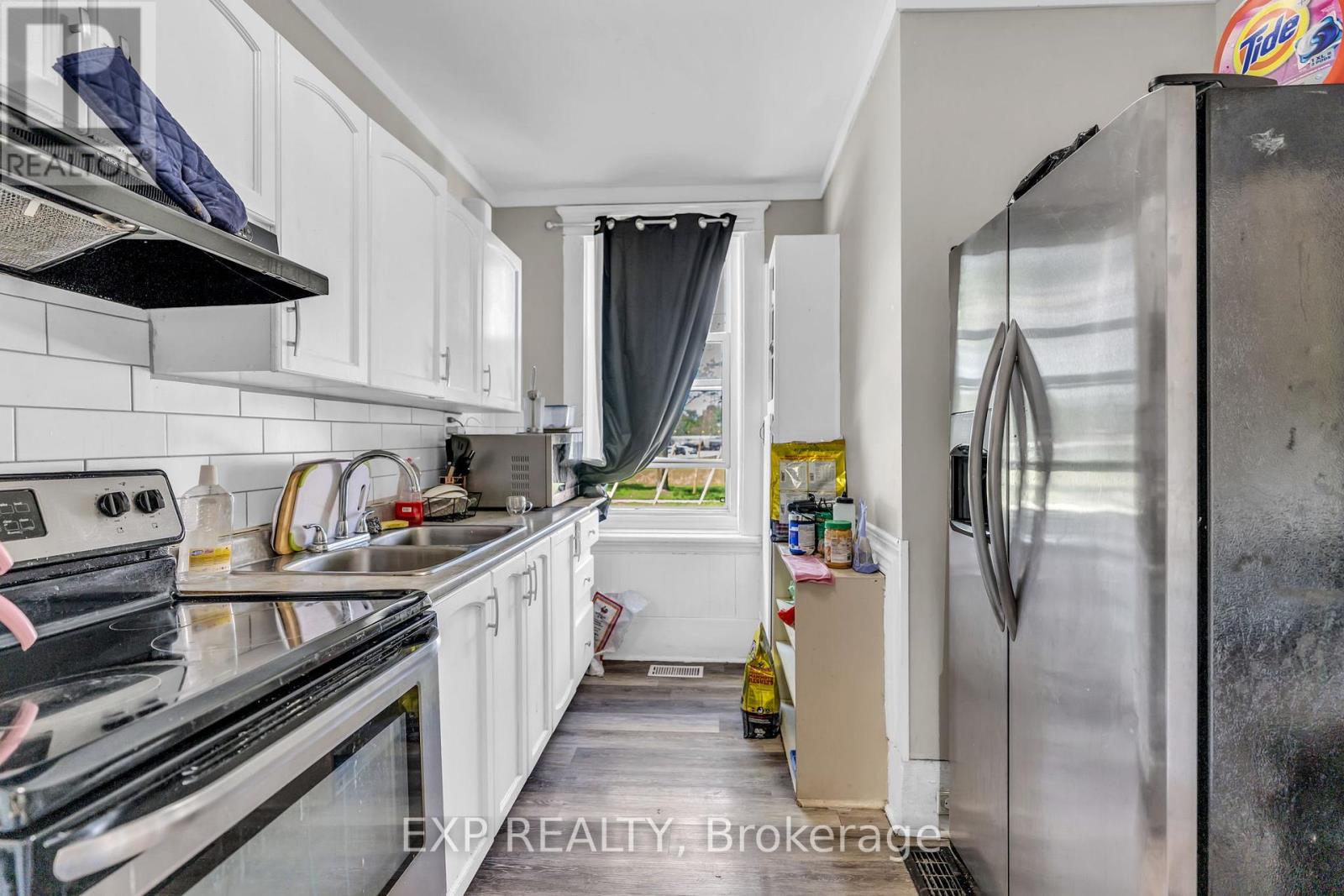553 QUEBEC STREET - 9