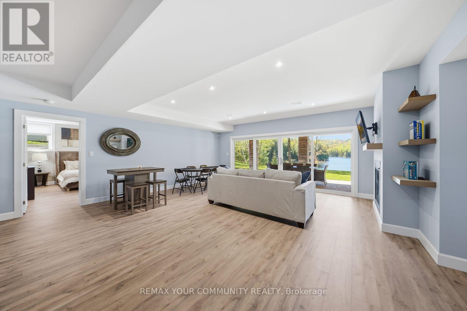 142 BENTLEY LAKE LOOP - 23