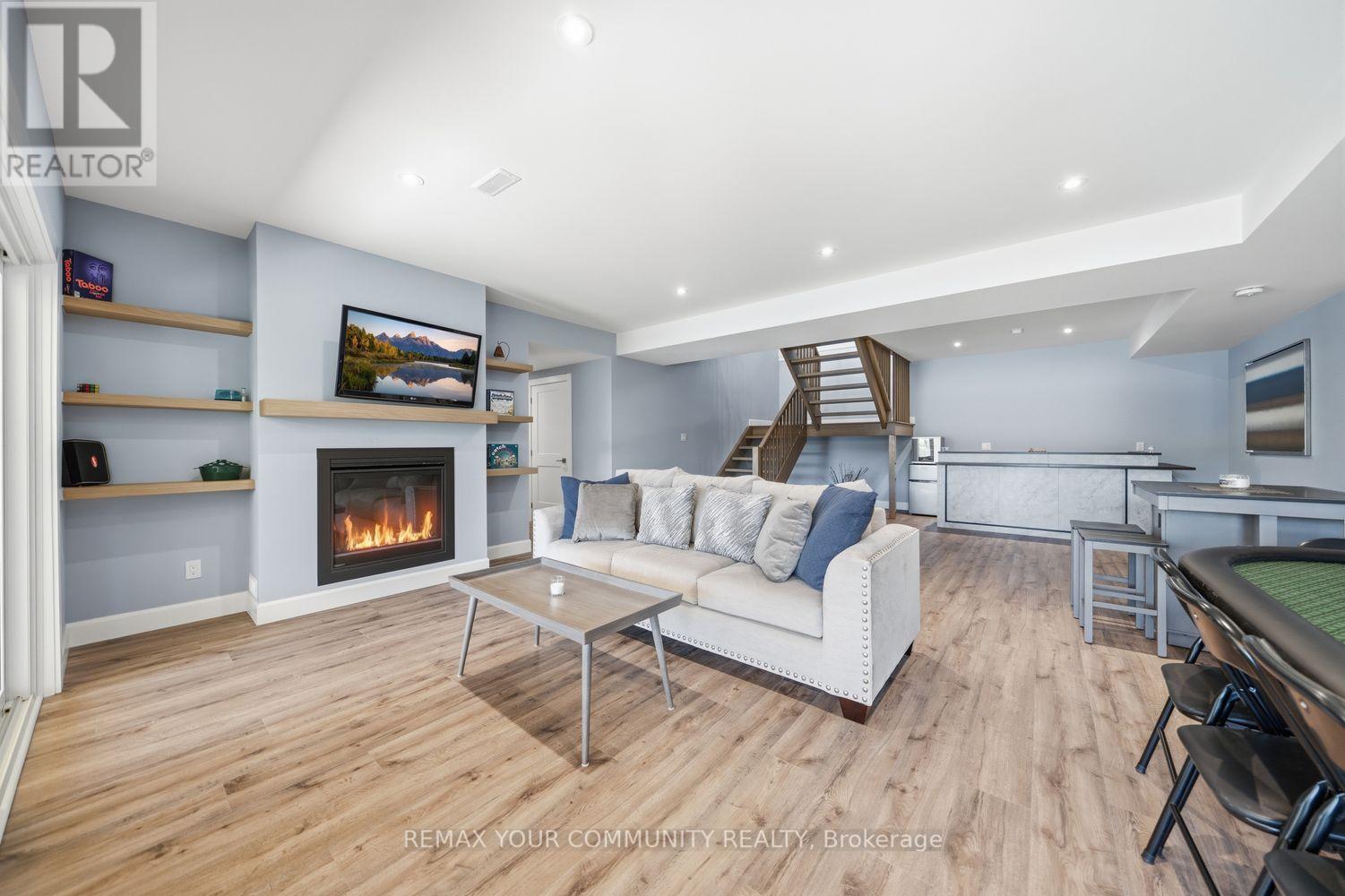 142 BENTLEY LAKE LOOP - 25
