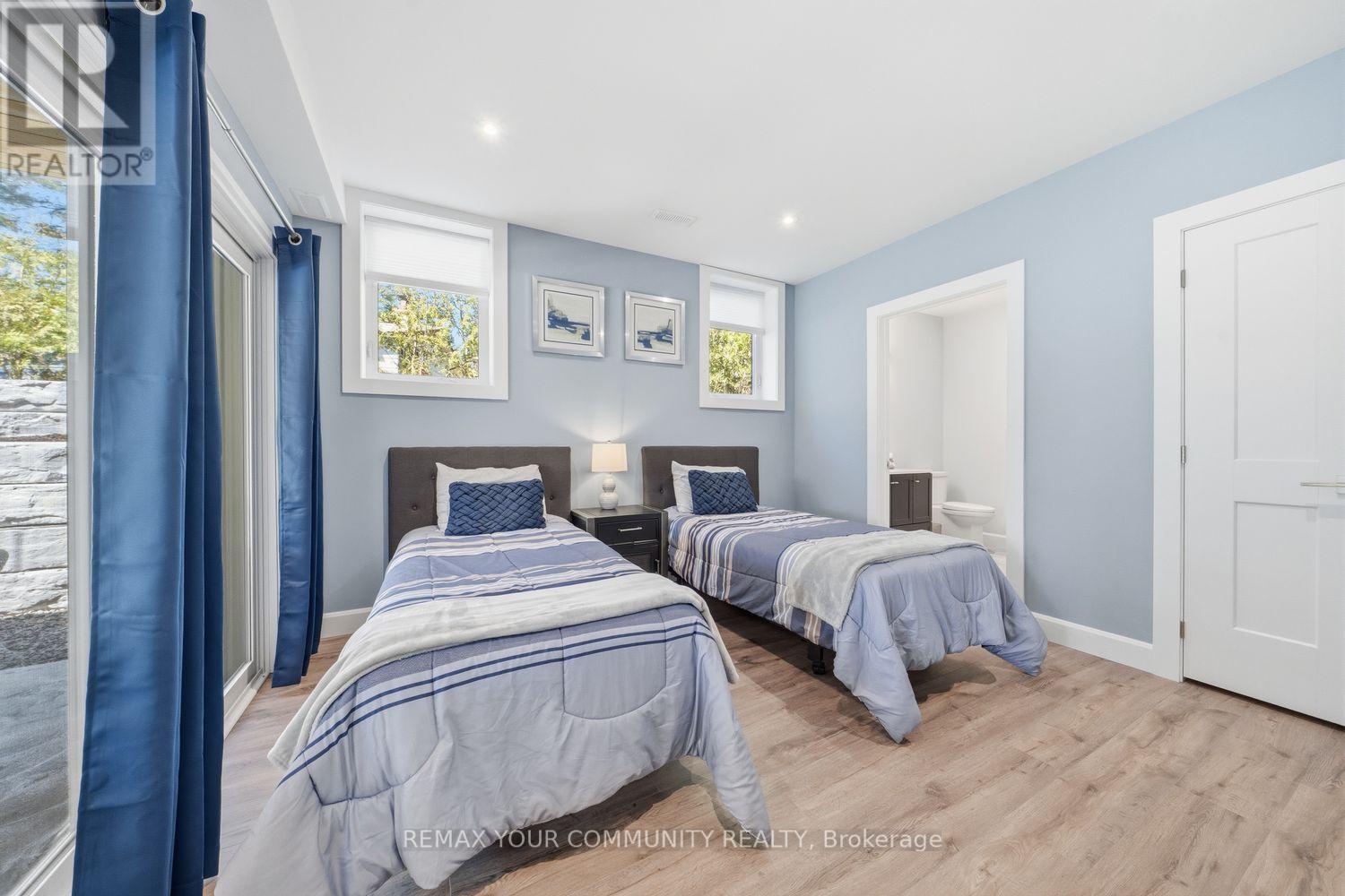 142 BENTLEY LAKE LOOP - 29