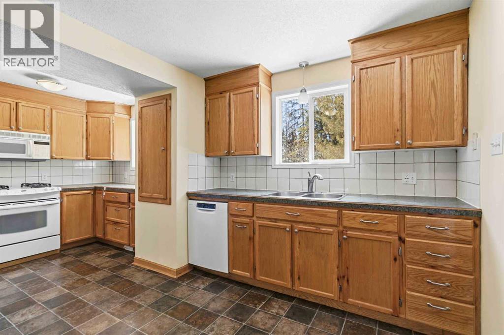 126 Community Lane — photo 9