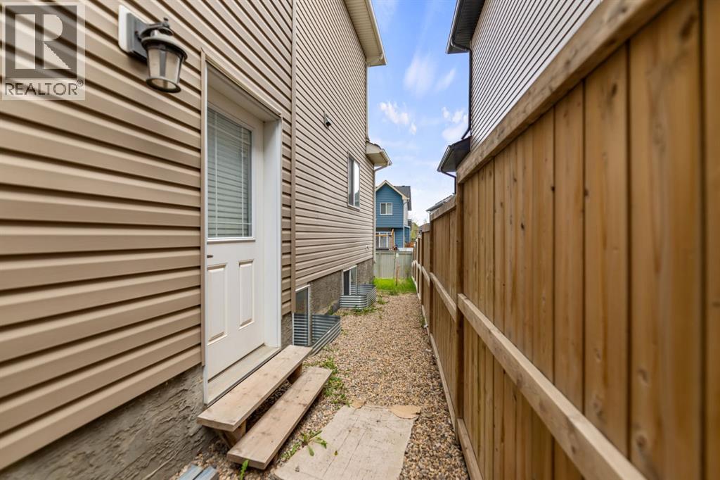 126 Bayview Street SW - 4