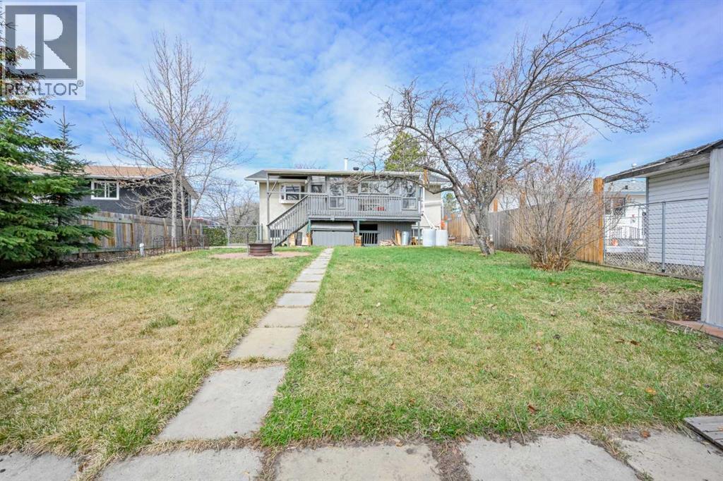 9815 80 Avenue - 28