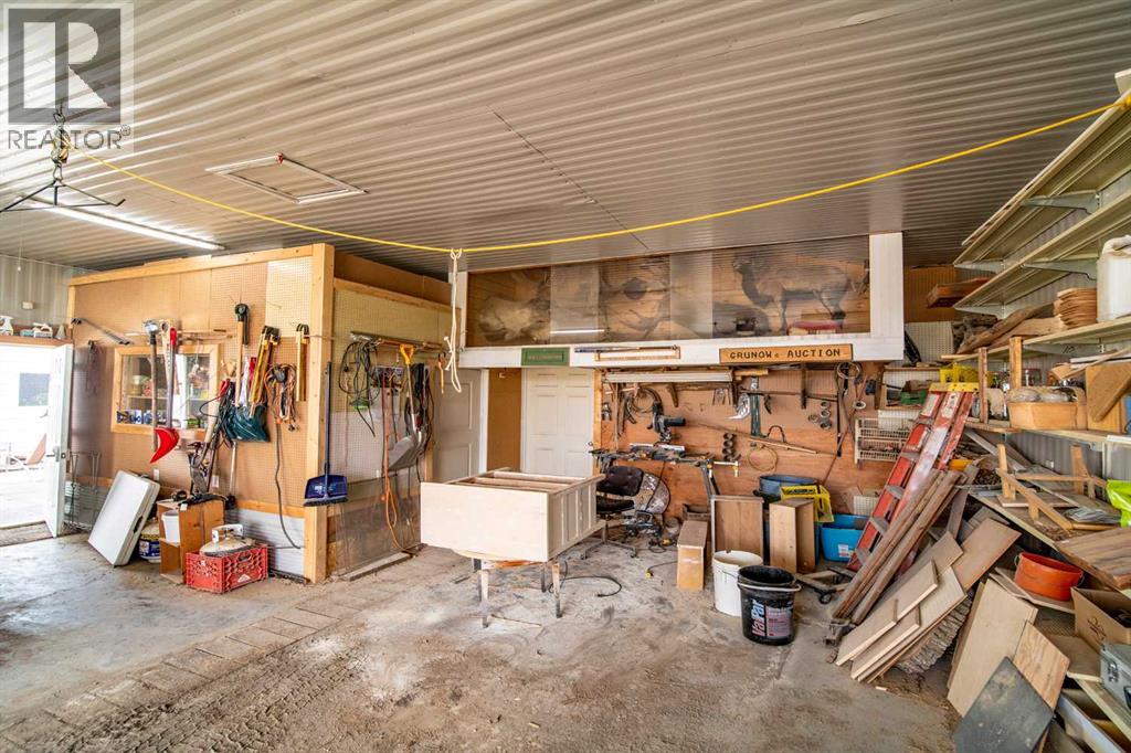 4608 51 Avenue - 25