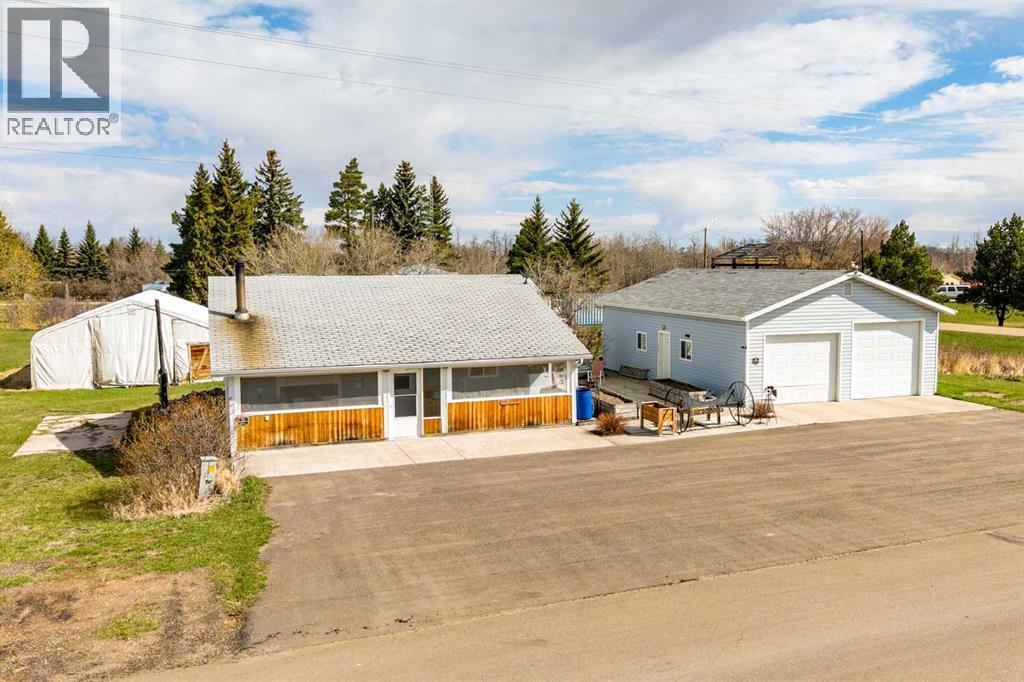 4608 51 Avenue - 32