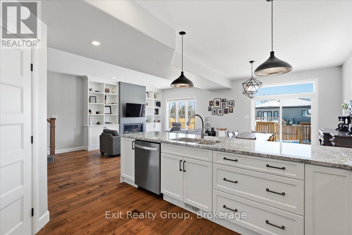 106 LEDGEROCK COURT - 16