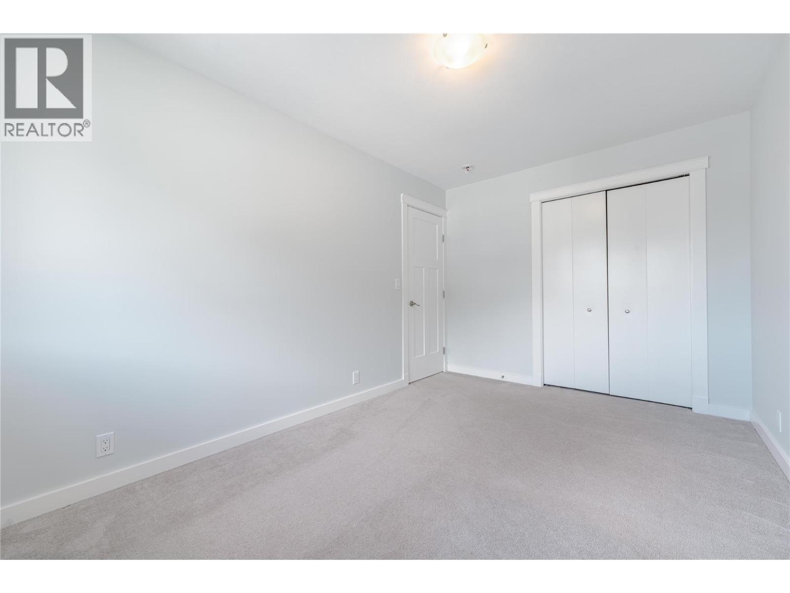 705 Center Street - 24