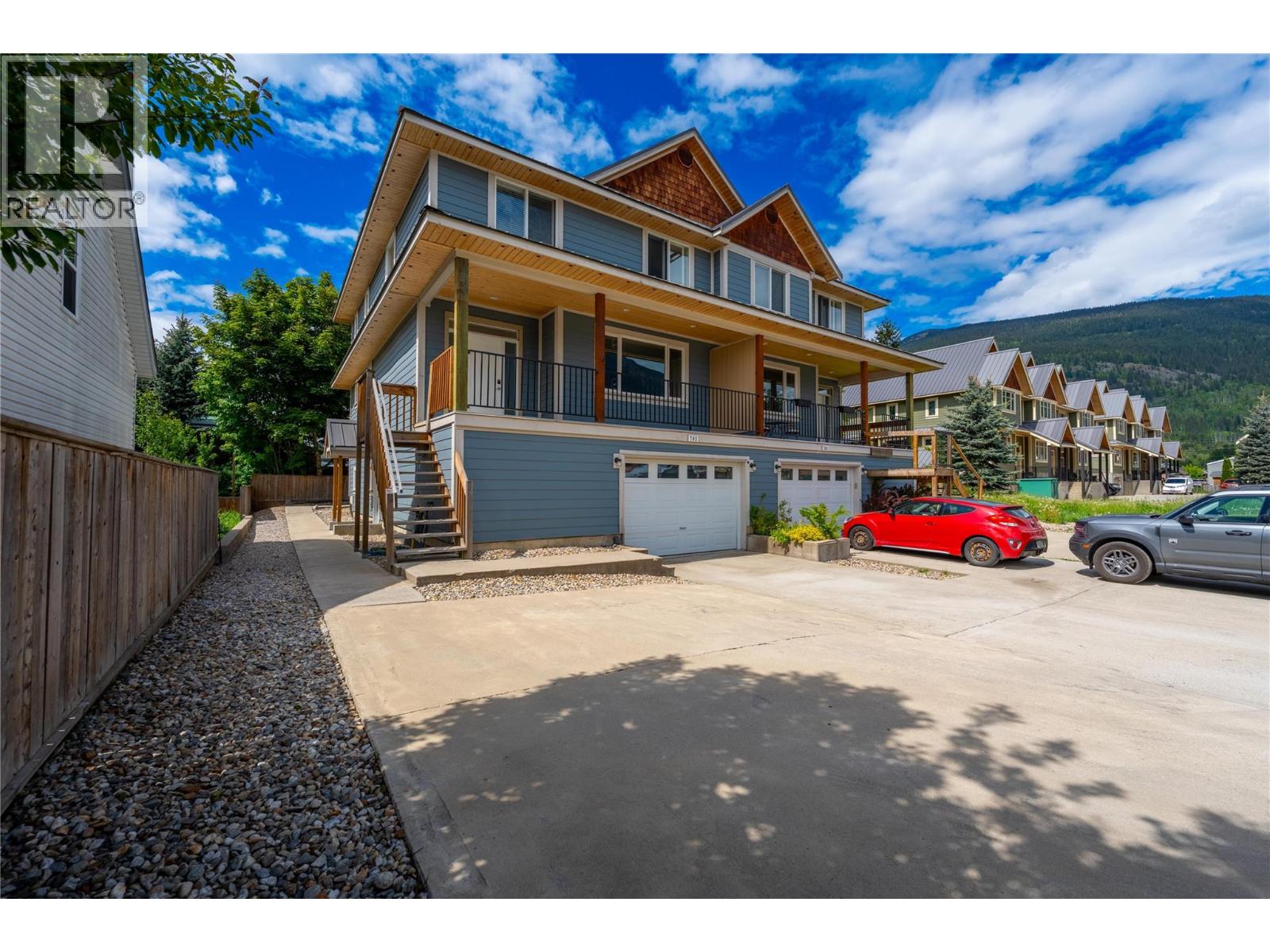 705 Center Street - 27