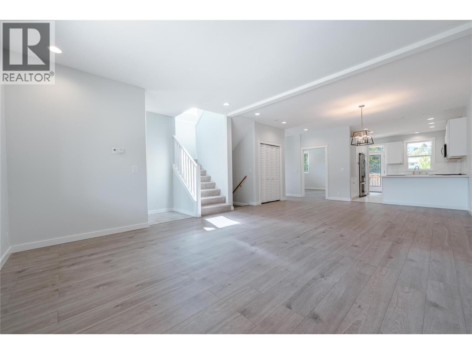 705 Center Street - 7