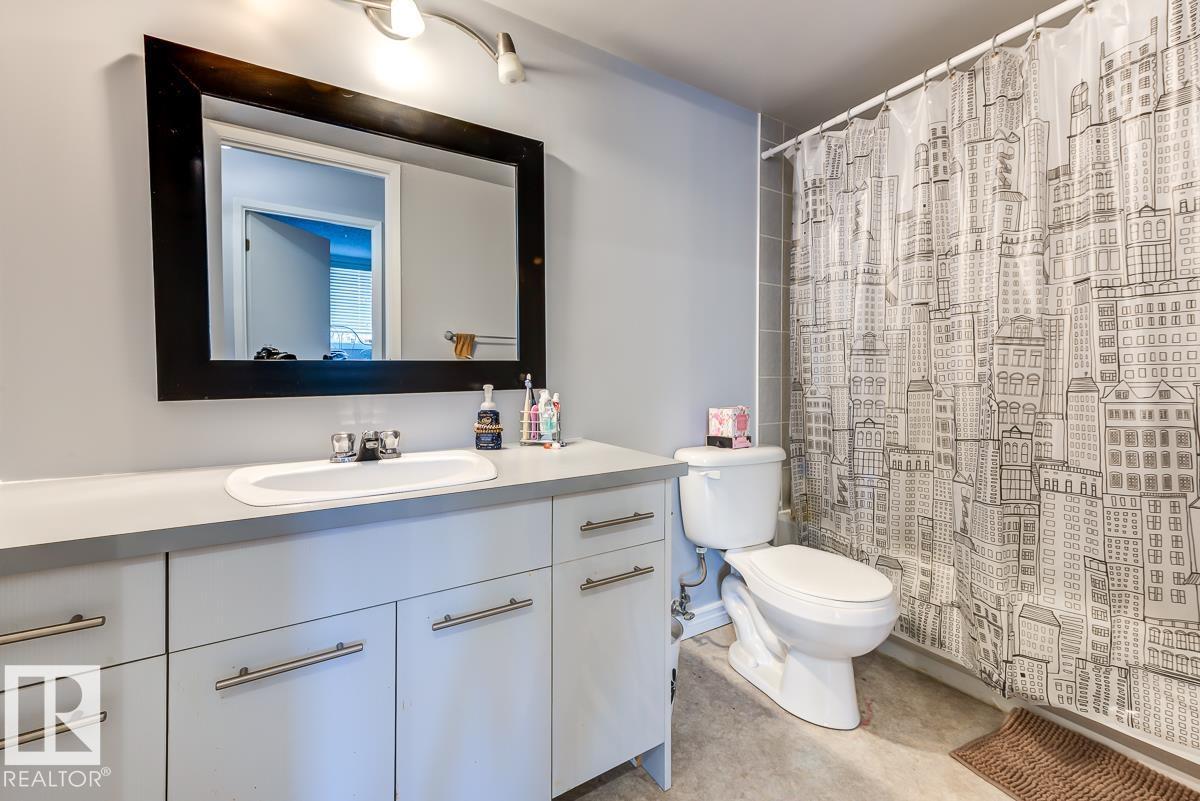 #302 9916 113 ST NW - 27