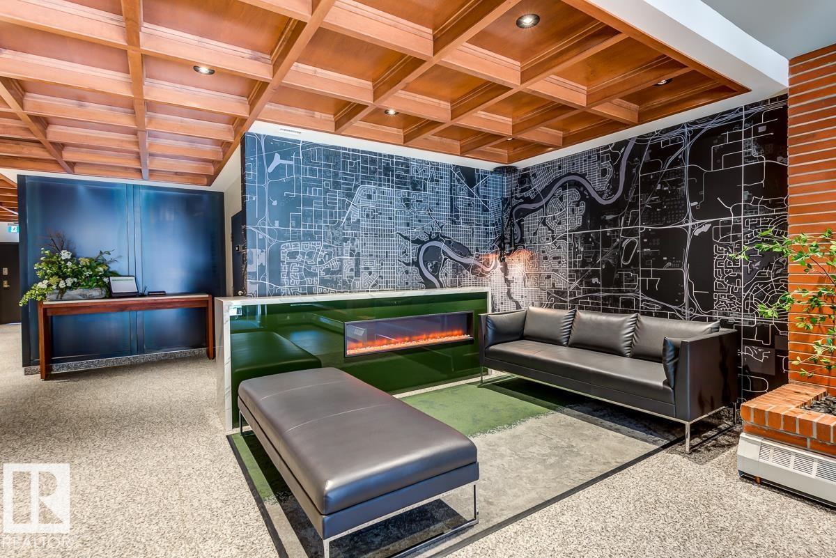 #302 9916 113 ST NW - 35