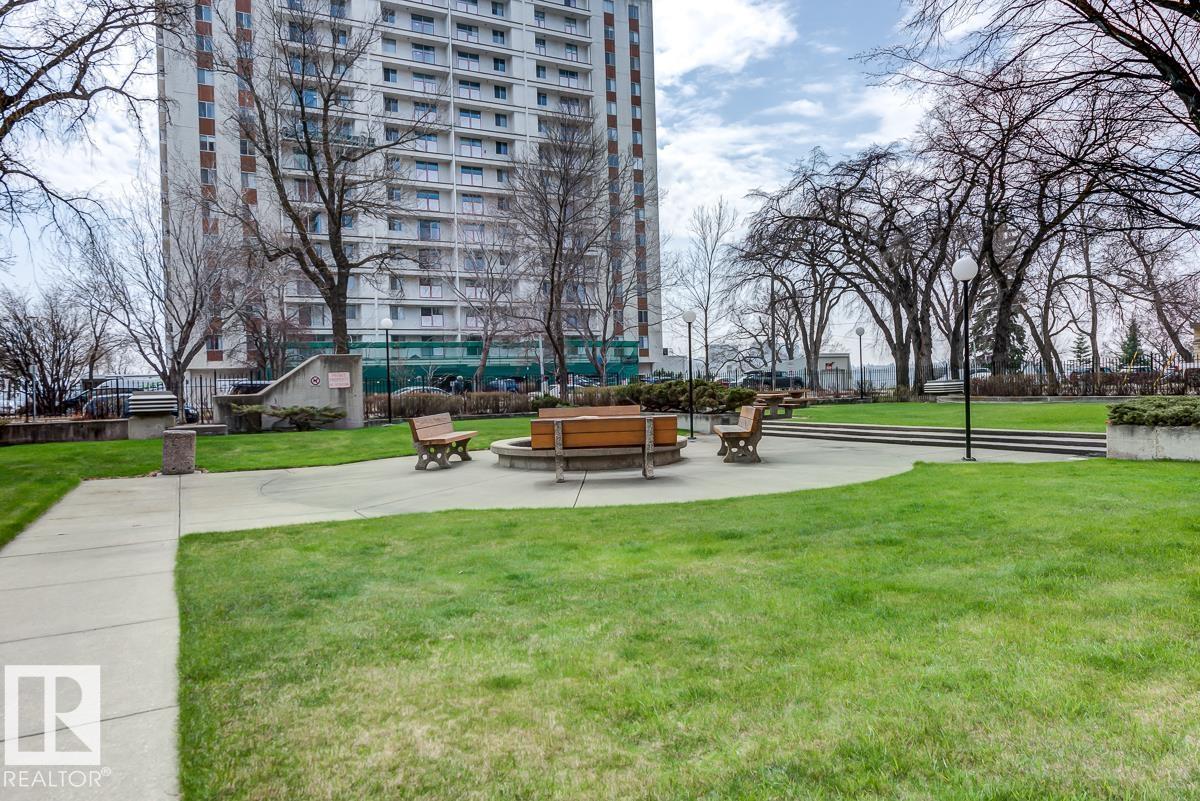 #302 9916 113 ST NW - 39