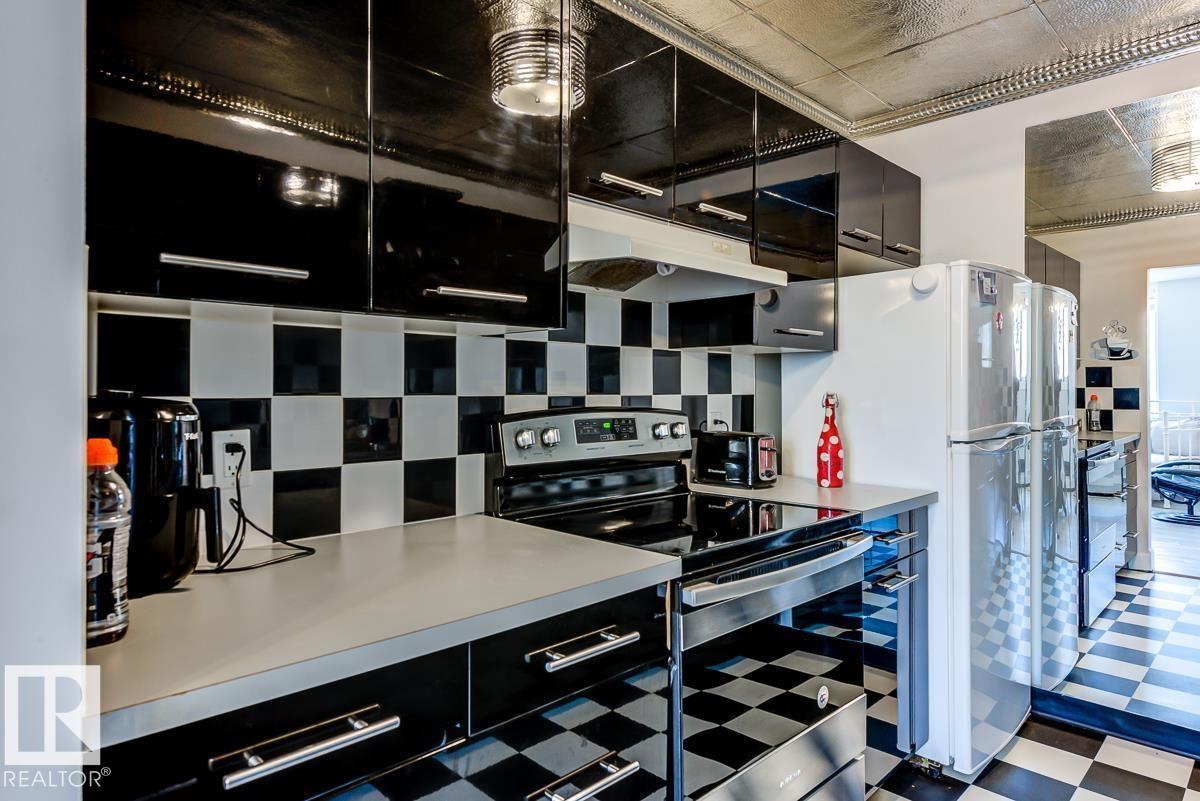 #302 9916 113 ST NW - 7