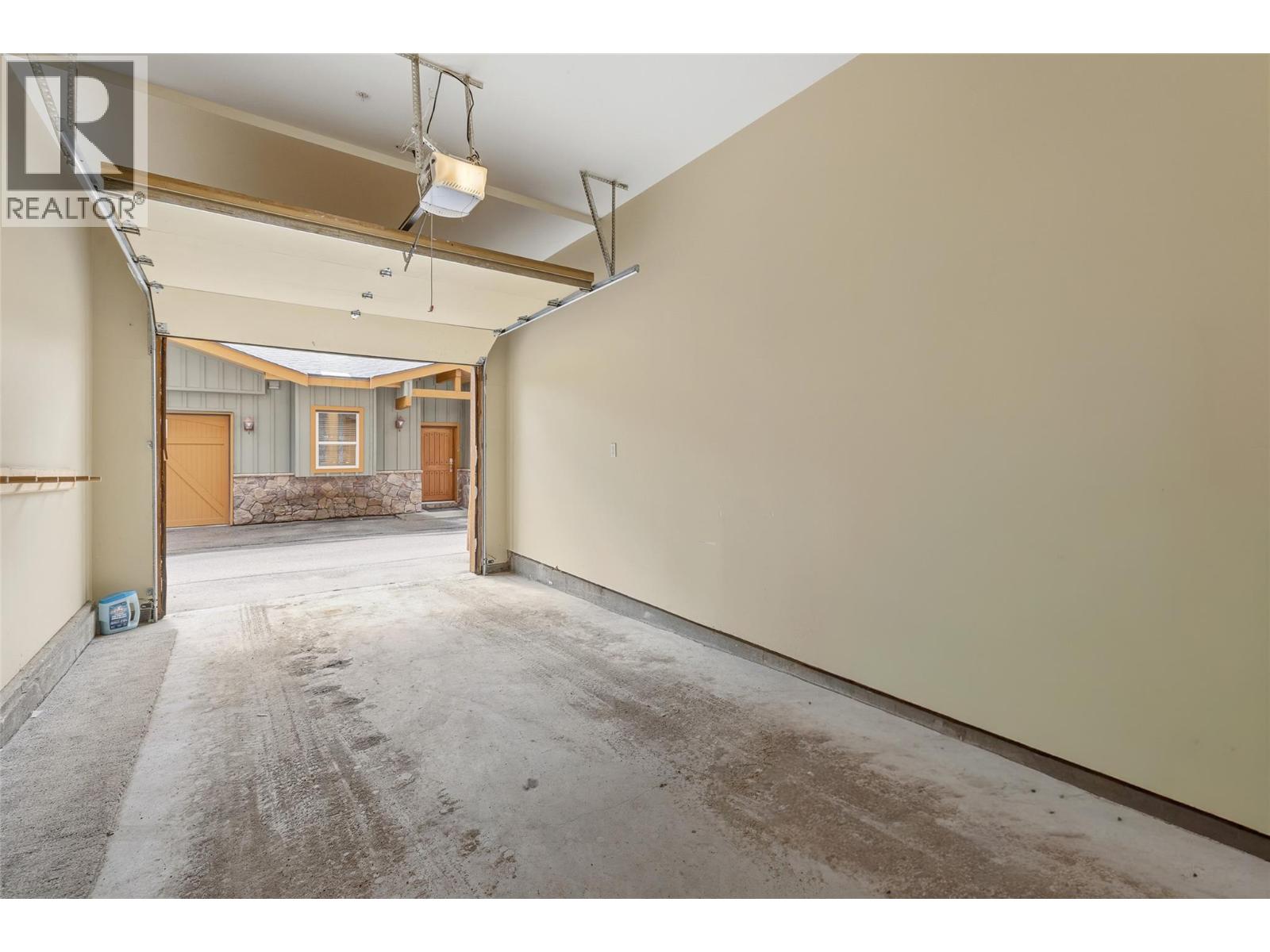 #8 5940 Snow Pines Way - 44