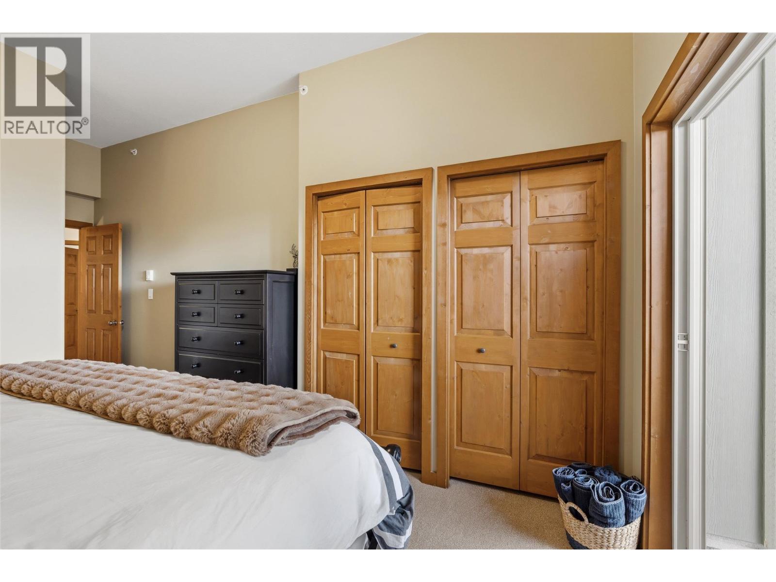 #8 5940 Snow Pines Way - 31