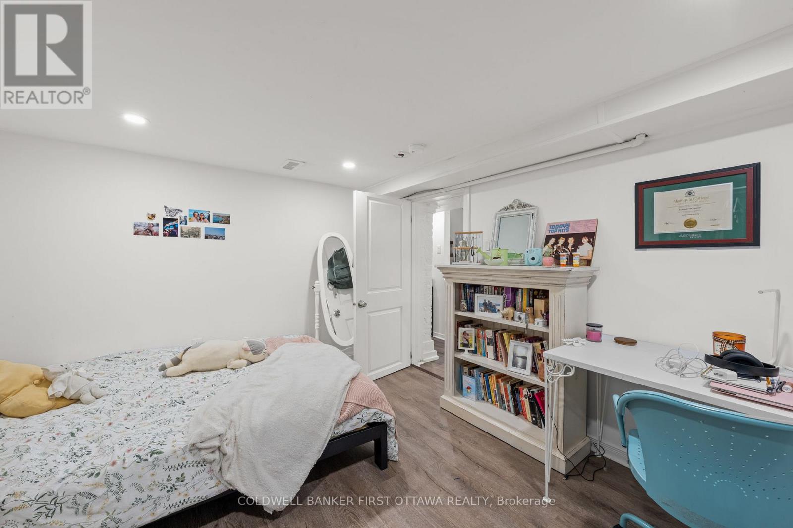 277 ARLINGTON AVENUE - 17