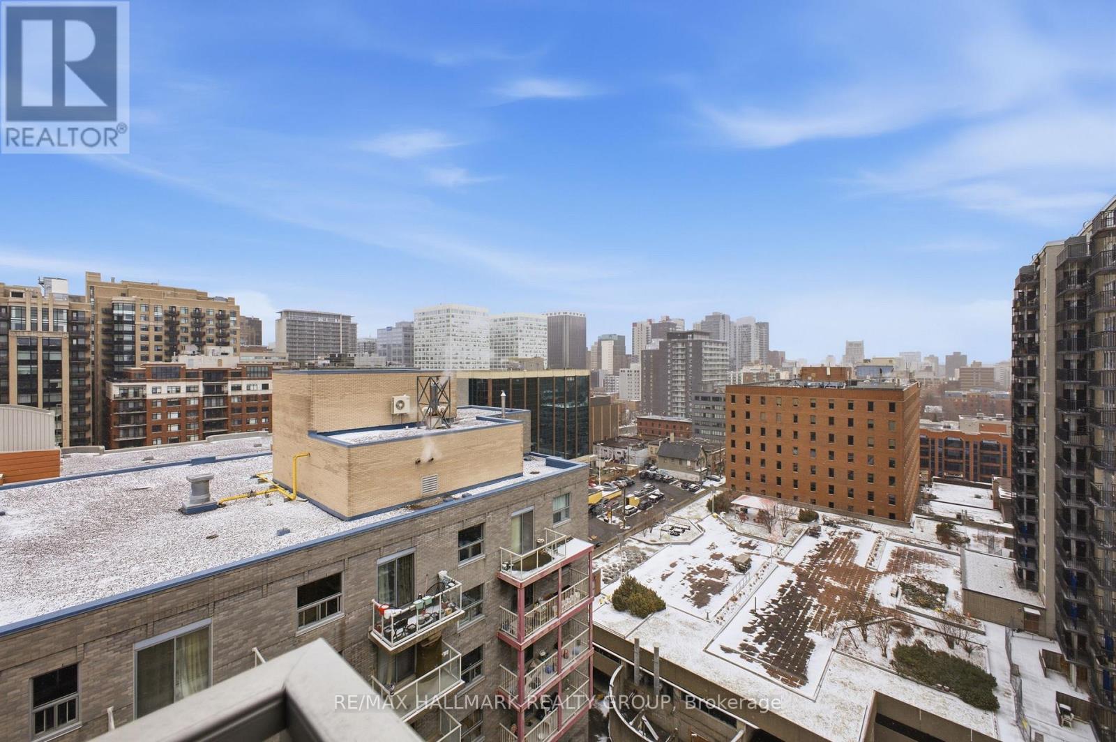 #PH13 429 SOMERSET STREET W - 17