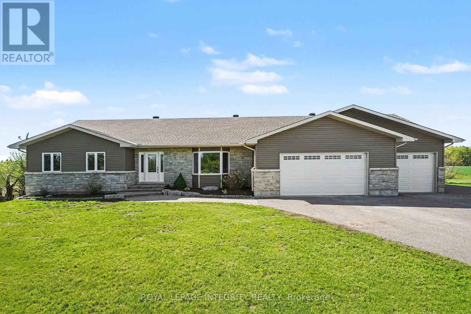 234 DRUMMOND ROAD - 2