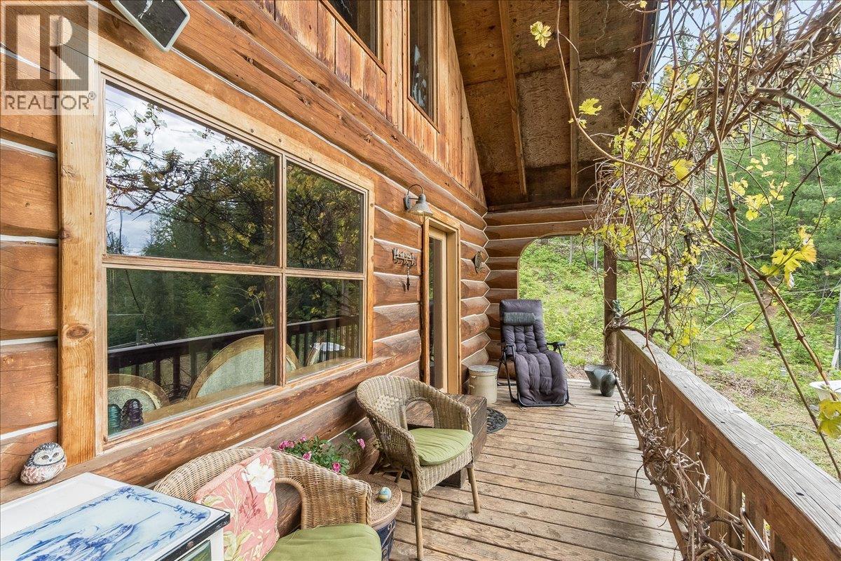 8907 Martens Road - 8