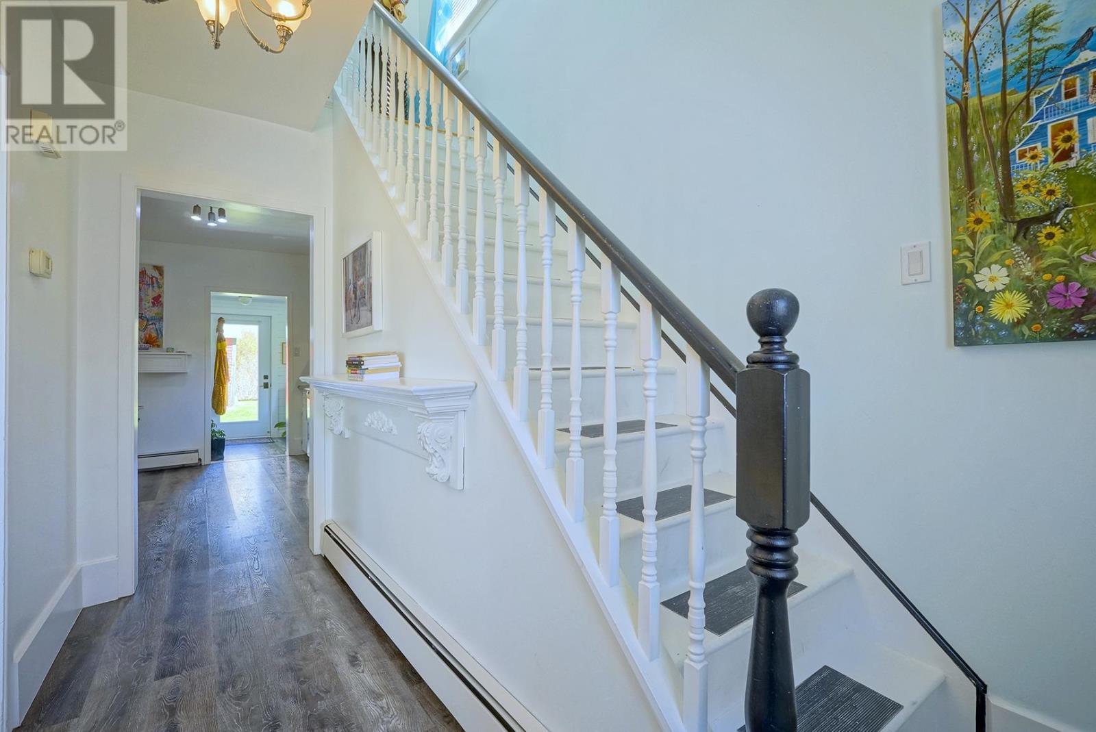 11 Locust Street - 18