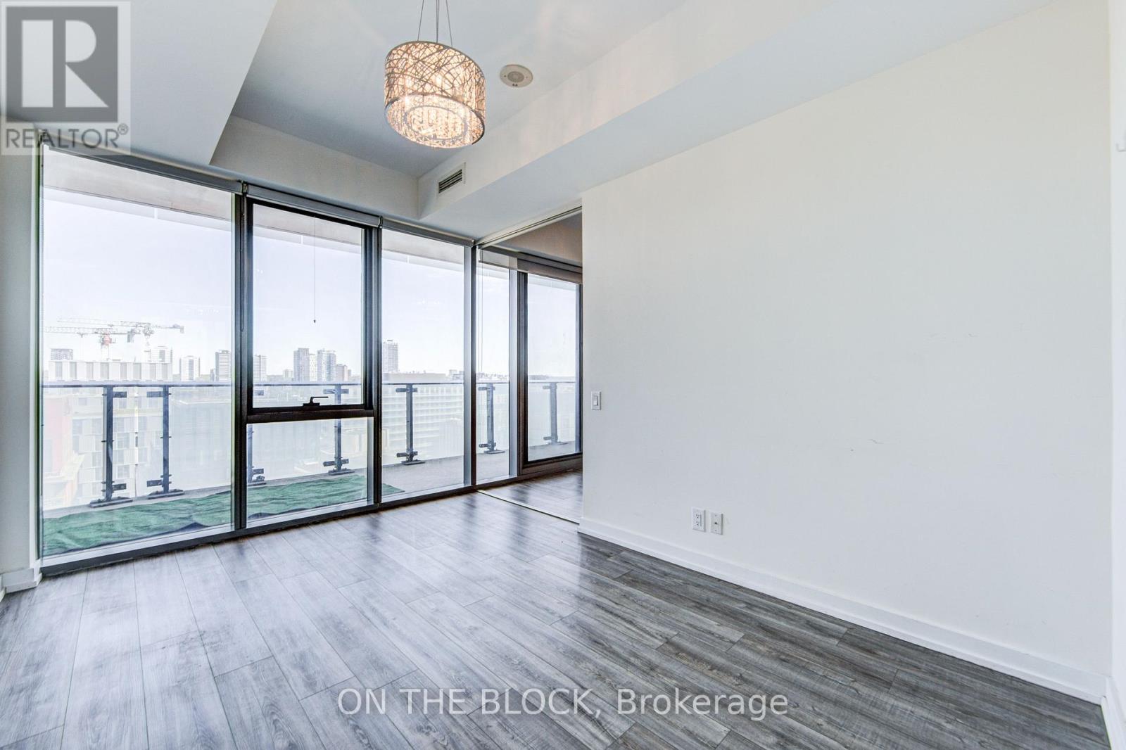 #1503 390 CHERRY STREET - 17
