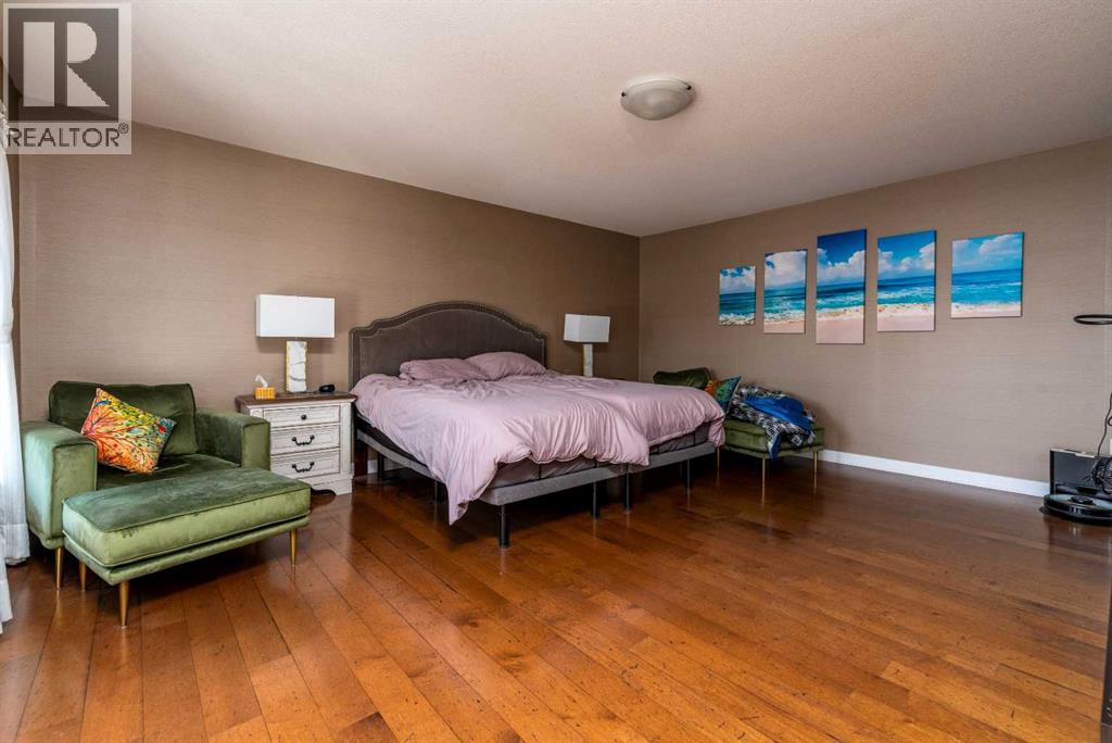 3003 51B Avenue — photo 17