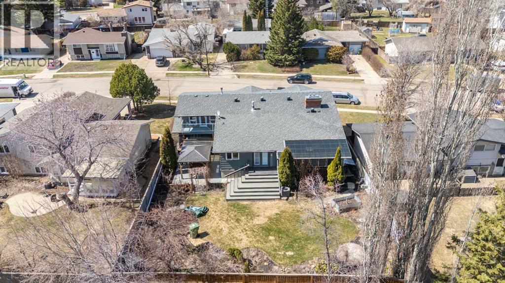 3003 51B Avenue — photo 49